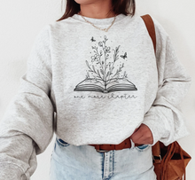 Load image into Gallery viewer, Melanie - Einzigartiger und bequemer Sweater mit individuellem Design