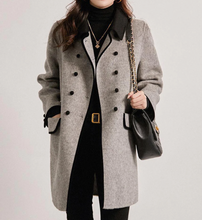 Load image into Gallery viewer, Rita - Sehr warme und lange Jacke für die Herbst- und Winterzeit