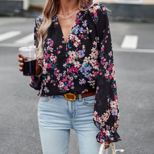 Load image into Gallery viewer, Ariane -  Langärmelige Bluse mit Blumendruck