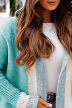 Load image into Gallery viewer, Mary - Winter Eleganz Kapuzen-Cardigan