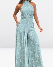 Load image into Gallery viewer, Rhina - Sommerkleid mit geschlossenem Ausschnitt