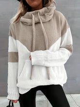 Load image into Gallery viewer, Maricel - Gemütlicher Rollkragenpullover mit Streifenmuster