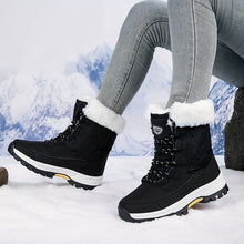 Load image into Gallery viewer, Diana - Damen Winterstiefel mit Pelzbesatz und Schnürung