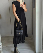 Load image into Gallery viewer, Carmela - Ärmelloses plissiertes Kleid