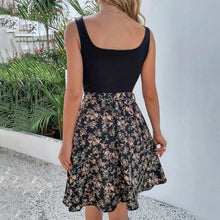 Load image into Gallery viewer, Urenna - Casual fit en flare jurk