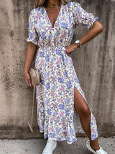 Load image into Gallery viewer, Camille - Elegantes Sommer Kleid
