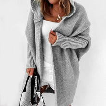 Load image into Gallery viewer, LARISA - Kuschelige strickjacke mit kapuze