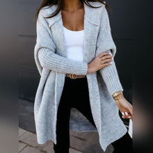Load image into Gallery viewer, LARISA - Kuschelige strickjacke mit kapuze