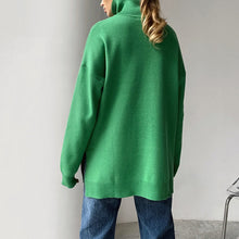 Load image into Gallery viewer, Nelia - Rollkragenpullover mit Seitenschlitz