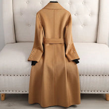 Load image into Gallery viewer, Maria Fe - Woll-Trenchcoat