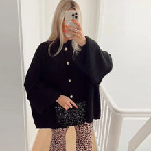Load image into Gallery viewer, Rosalia - Lässiger Pullover in Übergröße