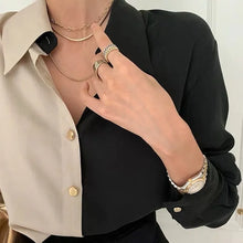 Load image into Gallery viewer, Bea - Elegantes Vintage-Frauenhemd