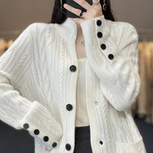Load image into Gallery viewer, Shana - Weiß Pullover Strickjacke