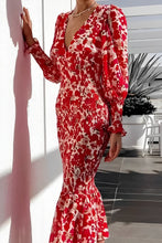 Load image into Gallery viewer, Rosal - Floraler Bischofsärmel Midikleid