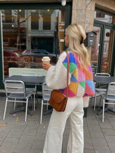 Load image into Gallery viewer, Selena - Bunter Strickpullover