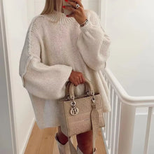 Load image into Gallery viewer, Renalyn - Übergroßer Pullover