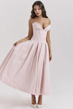 Load image into Gallery viewer, Aurelie - Tailliertes Kleid in A-Linie