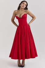 Load image into Gallery viewer, Aurelie - Tailliertes Kleid in A-Linie