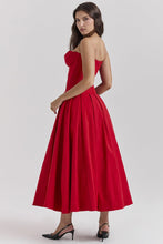Load image into Gallery viewer, Aurelie - Tailliertes Kleid in A-Linie