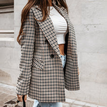 Load image into Gallery viewer, Missy - Elegant karierte Jacke für Damen