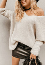 Load image into Gallery viewer, Marion Kay - V-Ausschnitt Strickpullover