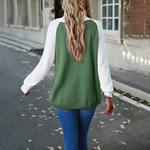 Load image into Gallery viewer, Yllana - Lässiger Drucker-Pullover