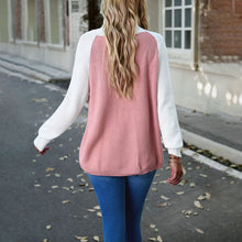Load image into Gallery viewer, Yllana - Lässiger Drucker-Pullover