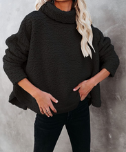 Load image into Gallery viewer, Madeline - Teddy Rollkragenpullover