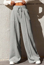Load image into Gallery viewer, Sarrie - Bequeme Freizeithose mit Kordelzug