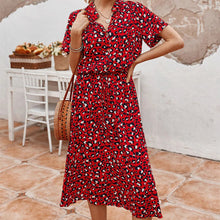 Load image into Gallery viewer, Vienna - Kleid mit Leopardenmuster
