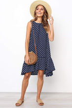 Load image into Gallery viewer, Natalie - Unser gepunktetes Freizeitkleid
