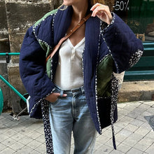 Load image into Gallery viewer, Frida - Lose Steppjacke