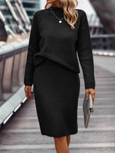 Load image into Gallery viewer, Juanita -  2-Teiliges Set aus Pullover und Rock