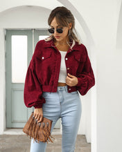 Load image into Gallery viewer, Crisalie - Cord Crop Jacke