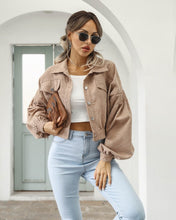 Load image into Gallery viewer, Crisalie - Cord Crop Jacke