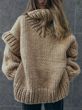 Load image into Gallery viewer, Eloisa - Kuschelstrick-Pullover