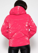 Load image into Gallery viewer, Rica - Isolierte Daunenjacke mit Kapuze