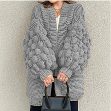Load image into Gallery viewer, Florabel - Puffärmel-Strickcardigan im Zopfmuster