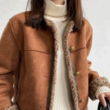 Load image into Gallery viewer, Jelyn - Sherpa Winter Stylische Jacke