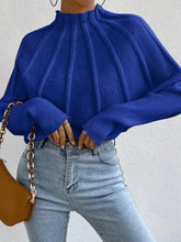 Load image into Gallery viewer, Rosey - Stylischer Damen Winter Pullover