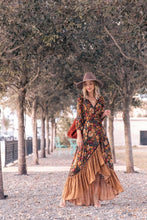 Load image into Gallery viewer, Dea - Geblümtes Vintage-Kleid