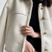 Load image into Gallery viewer, Jelyn - Sherpa Winter Stylische Jacke