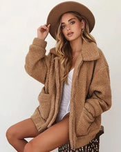 Load image into Gallery viewer, Chenie - Damen Teddy-Fleecejacke - Kuschelig &amp; Trendig
