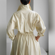 Load image into Gallery viewer, Dea - Langes fluffiges Kleid
