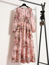 Load image into Gallery viewer, Yolanda - Elegantes geblümtes Kleid