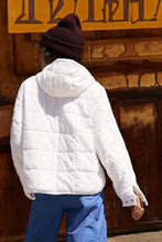 Load image into Gallery viewer, Ember - Stylische warme Pufferjacke
