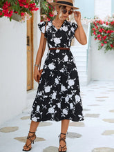 Load image into Gallery viewer, Eulalia - Elegantes Sommerkleid mit Blumendruck
