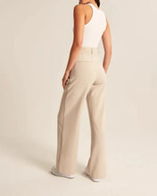 Load image into Gallery viewer, Shiva - Elegante Hose für den Sommer