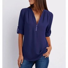 Load image into Gallery viewer, Chaira - Elegante V-Ausschnitt Bluse