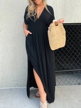 Load image into Gallery viewer, Cara - Schlitz V-Ausschnitt Maxi Eleganz